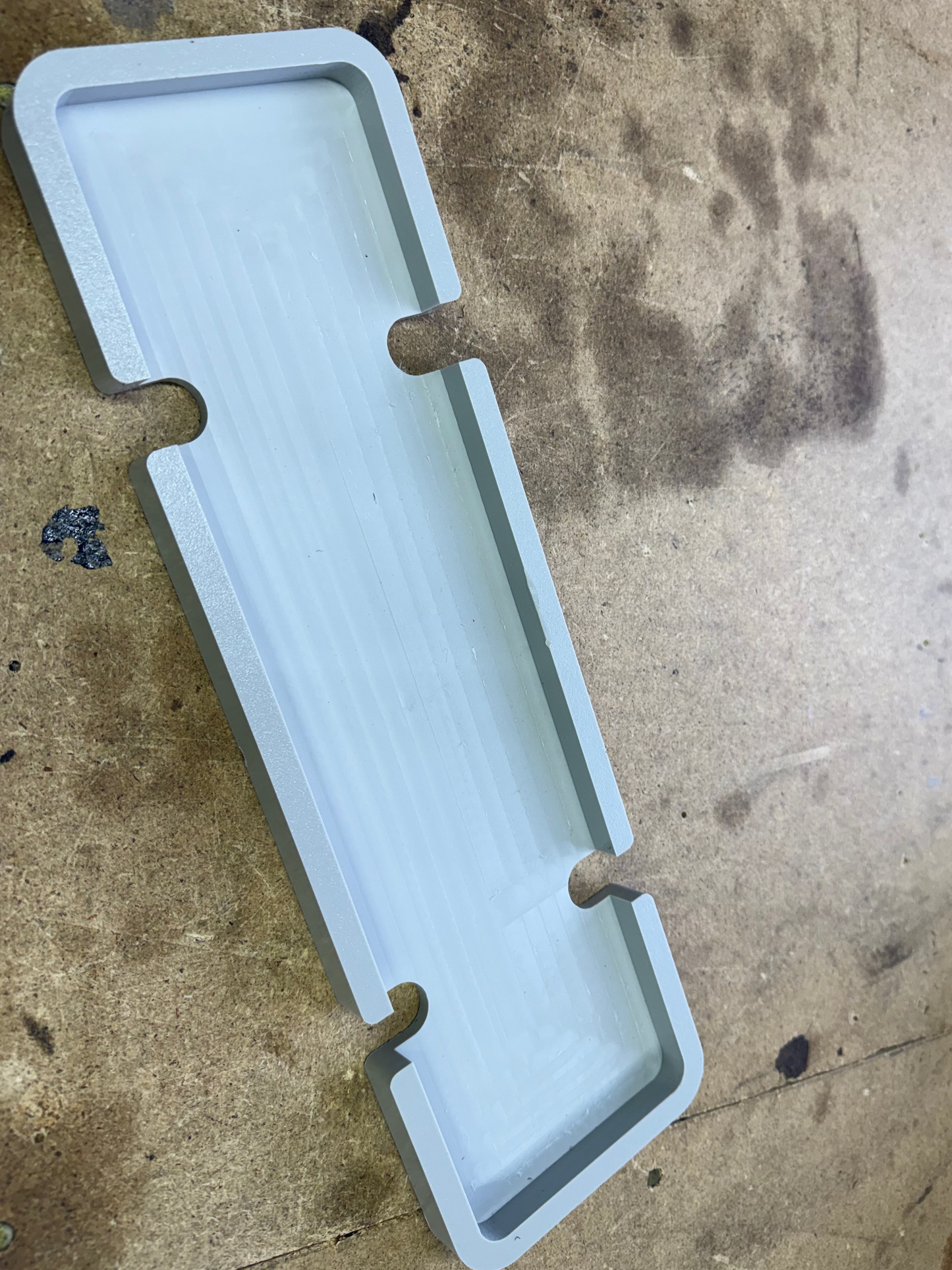 Fat Lip Bucket Tray